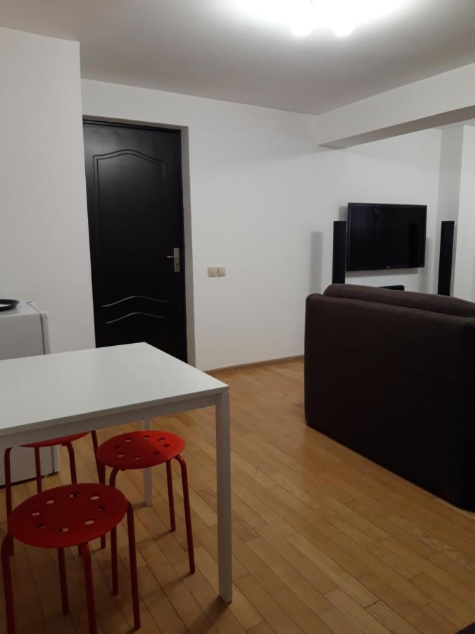 Papas Apartments Bucurestii Noi Kültér fotó